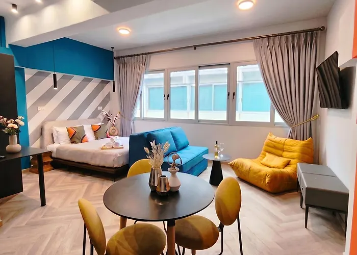 Ermou Funky Lofts